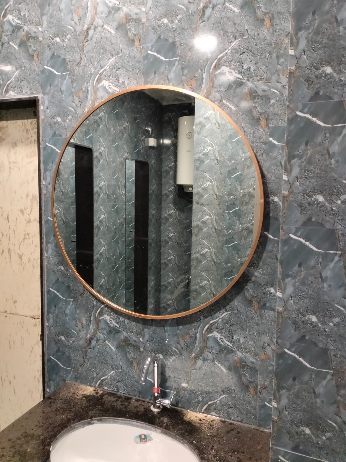 LED Mirror 3